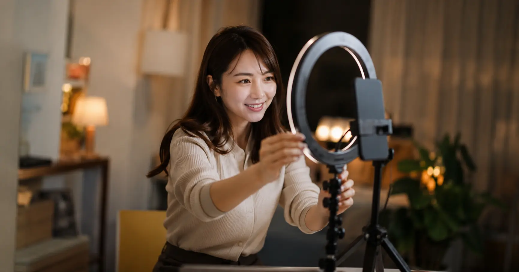 モフ（mof.live）でライブ配信しながら稼ぐ在宅主婦のイメージ